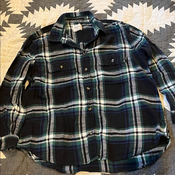 American Eagle Outfitters Black and Green Plaid Shirt - Picture 1 of 4